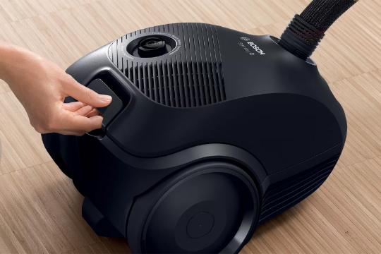 جاروبرقی بوش مدل BGLS2CHAMP