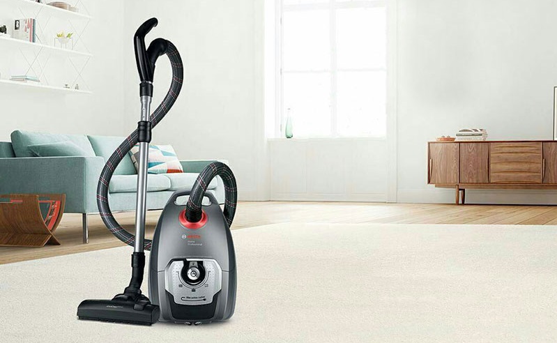 جاروبرقی بوش مدل BGL8PRO3IR