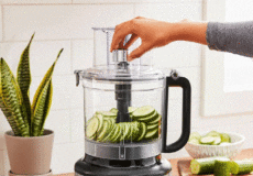 کاربرد تیغه پلاستیکی غذاساز