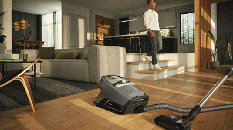 جاروبرقی مخزن دار میله مدل BLIZZARD CX1 powerline graphite