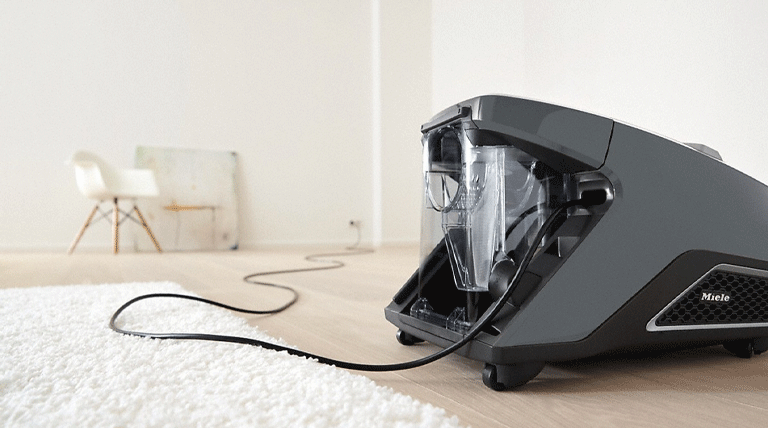 جاروبرقی مخزن دار میله مدل BLIZZARD CX1 powerline graphite