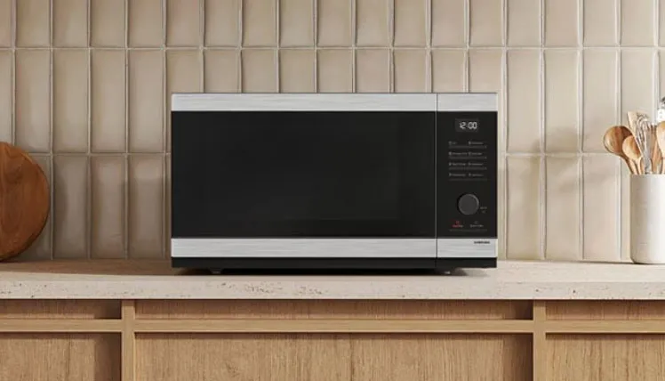 مایکروویو سامسونگ 40 لیتری مشکی مدل 5524