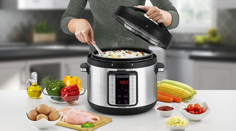 زودپز برقی بلک اند دکر مدل PCP1010-B5