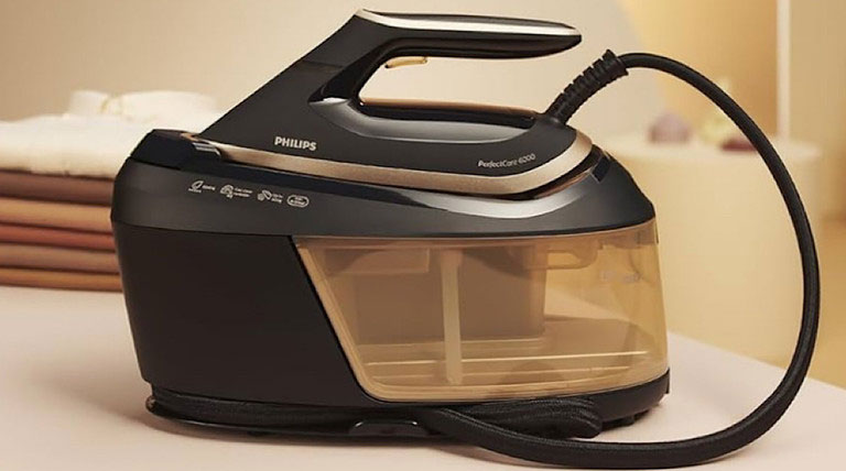 اتو مخزن دار فیلیپس مدل PSG6064